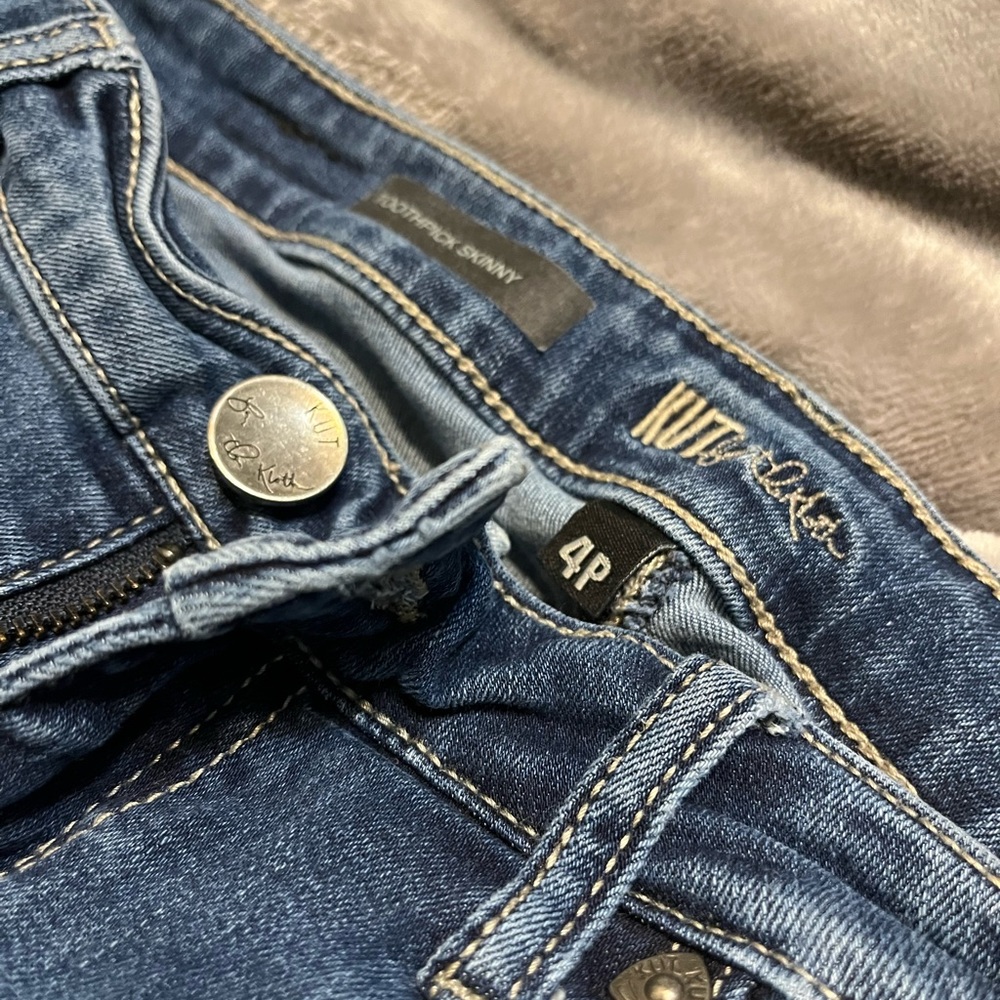 Toothpick Skinny Ripped Jeans - Picture 4 of 7